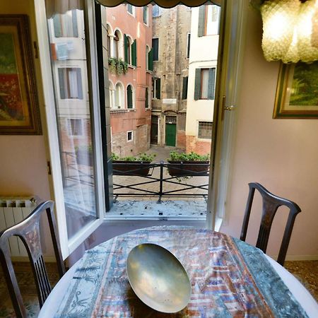 Ve.N.I.Ce. Cera Casa Del Sol Veneza Exterior foto
